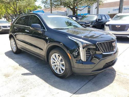 2023 Cadillac XT4 Luxury