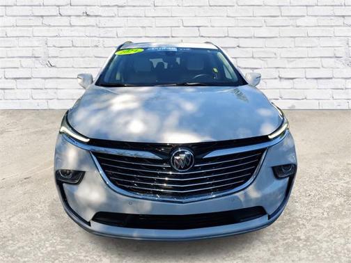 2024 Buick Enclave Essence FWD