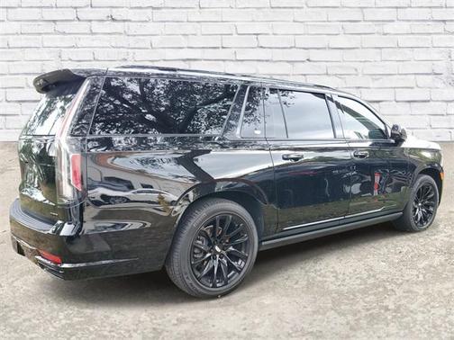 2022 Cadillac Escalade ESV Sport Platinum