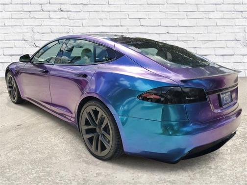 2022 Tesla Model S Plaid