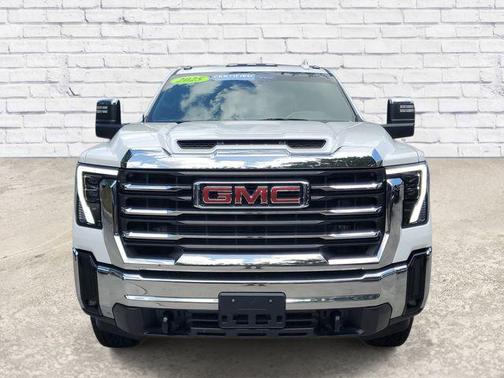Summit White 2025 GMC Sierra 2500 SLT