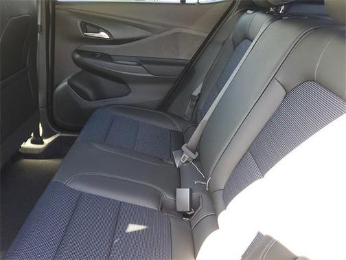 2025 Buick Envista Preferred FWD