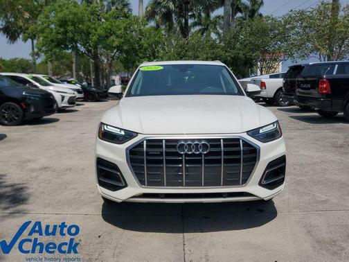 Black 2021 Audi Q5 45 Premium