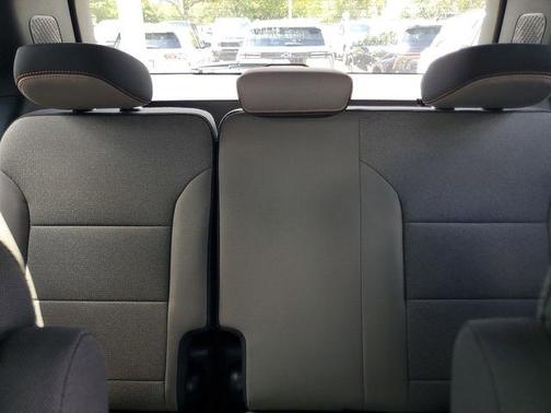 Summit White 2026 Chevrolet Traverse LT