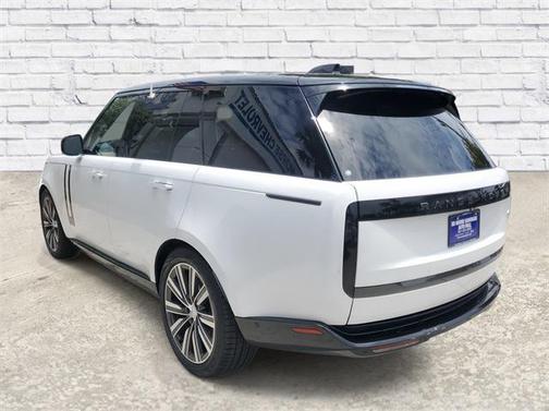 2023 Land Rover Range Rover P400 SE