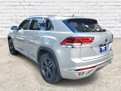 2021 Volkswagen Atlas Cross Sport 3.6L V6 SE w/Technology R-Line