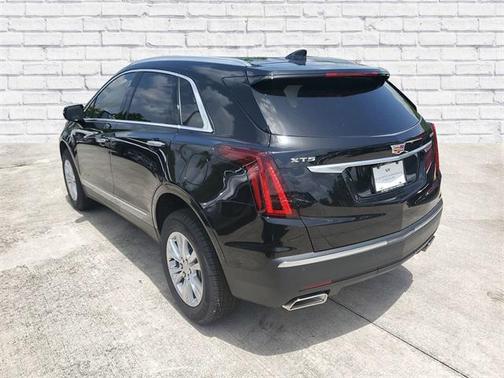 2025 Cadillac XT5 Luxury