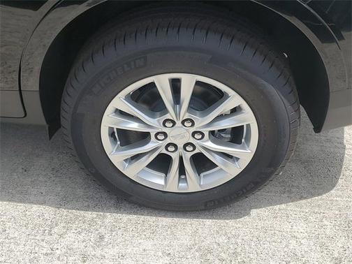 2025 Cadillac XT5 Luxury