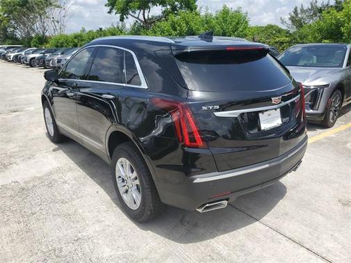 2025 Cadillac XT5 Luxury