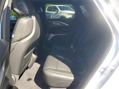 2026 Cadillac LYRIQ V