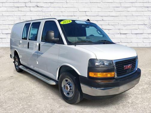 2024 GMC Savana 2500 Work Van