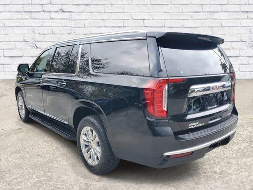 2021 GMC Yukon XL SLT