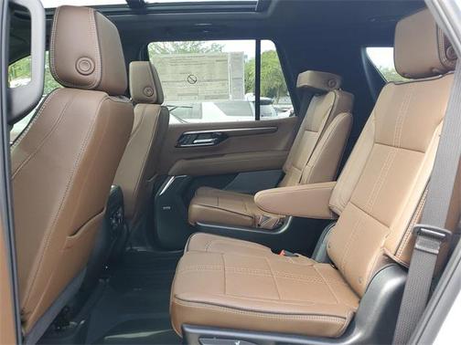 2025 Chevrolet Tahoe 4WD High Country
