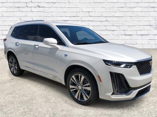 2025 Cadillac XT6 Premium Luxury FWD