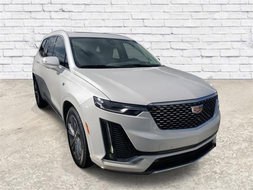 2025 Cadillac XT6 Premium Luxury FWD
