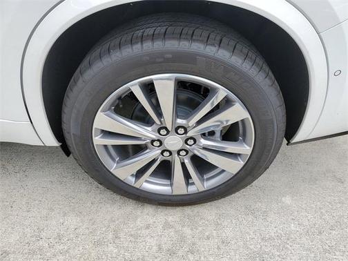 2025 Cadillac XT6 Premium Luxury FWD