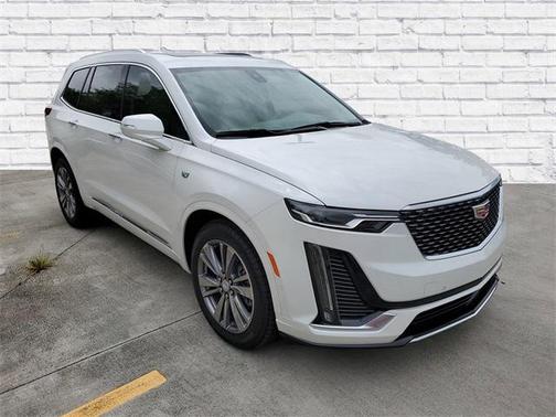 2025 Cadillac XT6 Premium Luxury FWD
