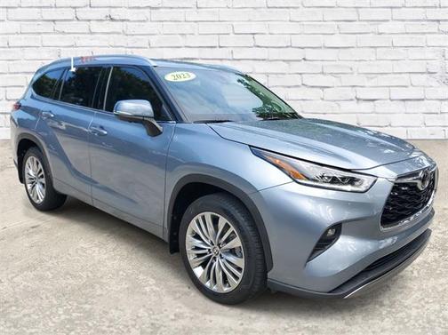 2023 Toyota Highlander Platinum