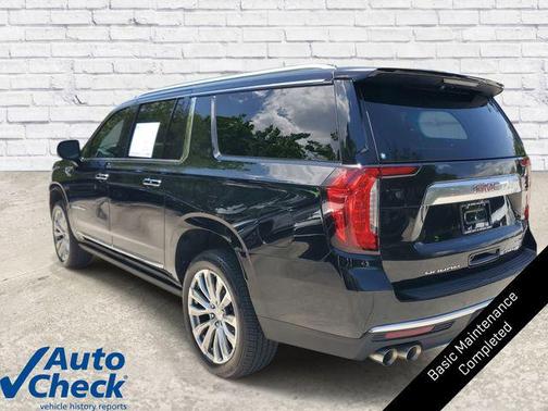 Onyx Black 2023 GMC Yukon XL Denali