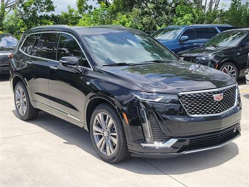 2025 Cadillac XT6 Premium Luxury FWD