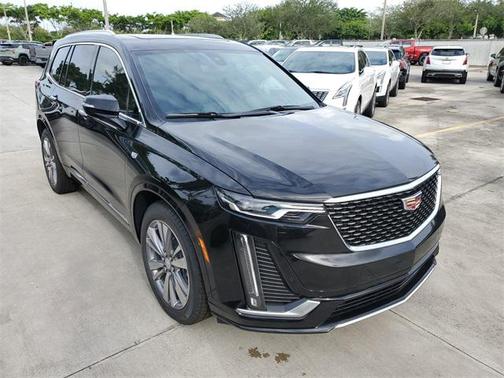 2025 Cadillac XT6 Premium Luxury FWD