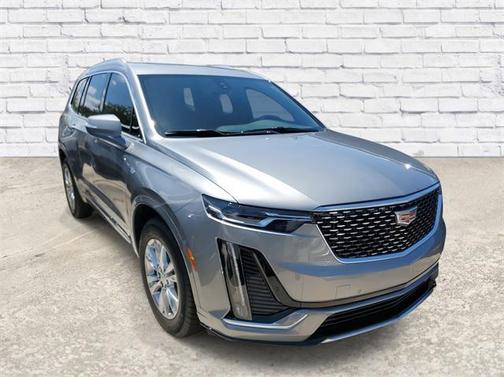 2025 Cadillac XT6 Luxury FWD