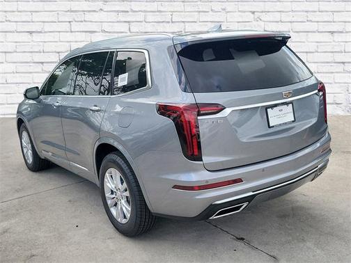 2025 Cadillac XT6 Luxury FWD