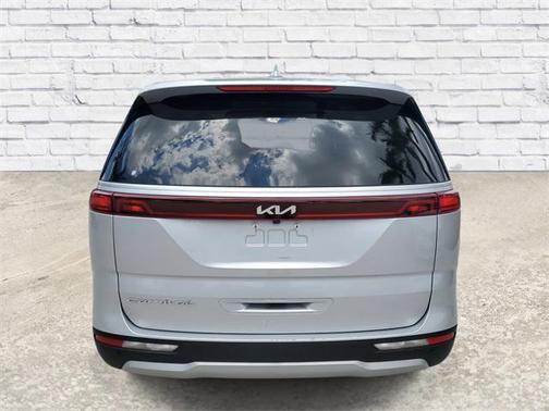 2022 Kia Carnival LXS