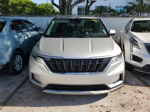 2022 Kia Carnival LXS