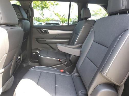 2025 Buick Enclave Preferred FWD