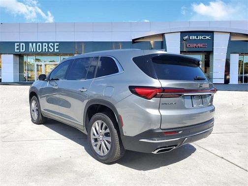 2025 Buick Enclave Preferred FWD