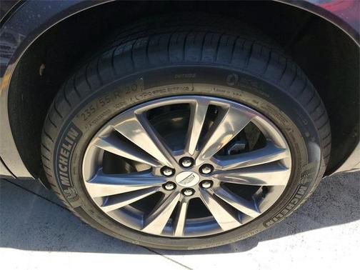 2025 Cadillac XT6 Premium Luxury FWD