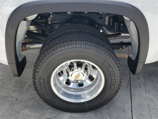2025 Chevrolet Silverado 3500 LT