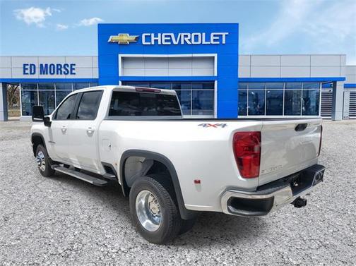 2025 Chevrolet Silverado 3500 LT