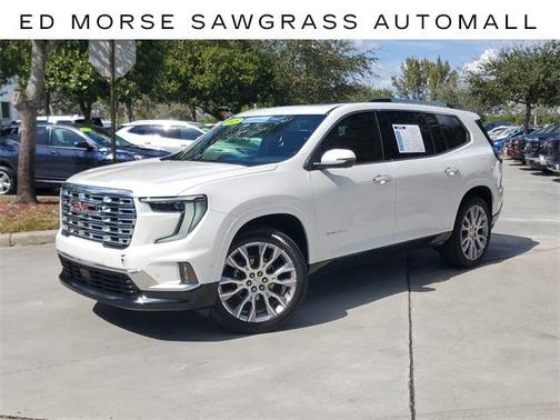 2025 GMC Acadia Denali