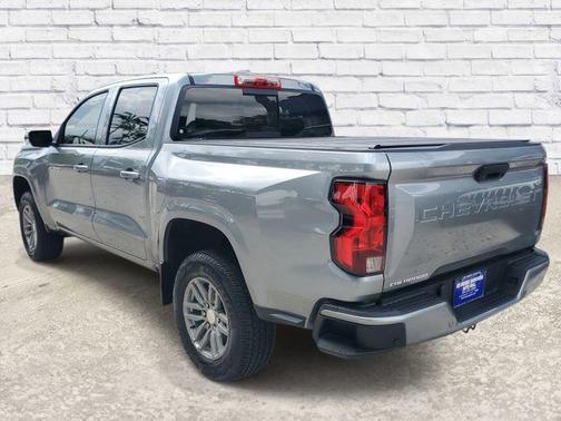 Sterling Gray Metallic 2025 Chevrolet Colorado LT
