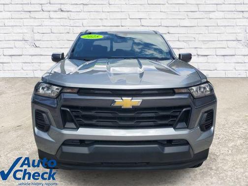 Sterling Gray Metallic 2025 Chevrolet Colorado LT