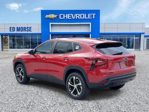 Apex Red 2026 Chevrolet Trax FWD 1RS