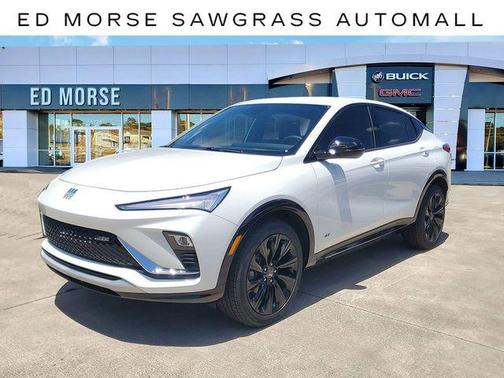 Summit White 2026 Buick Envista Sport Touring FWD