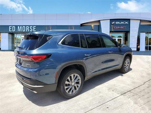 2025 Buick Enclave Preferred FWD