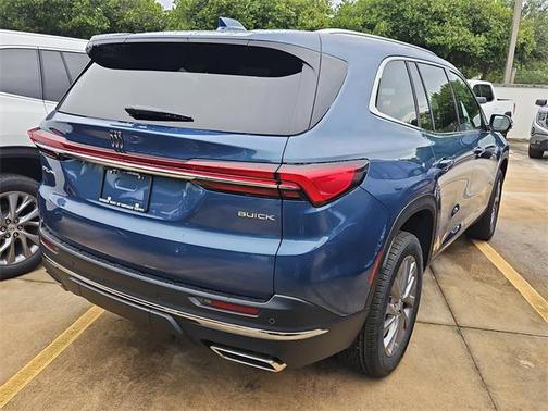 2025 Buick Enclave Preferred FWD