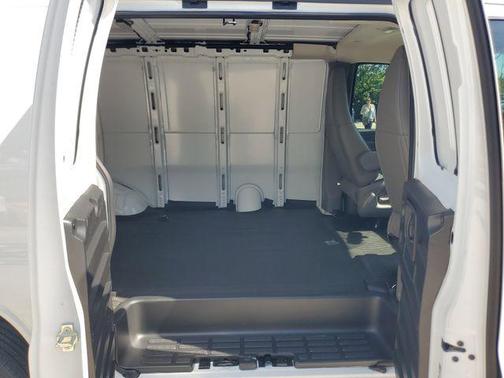 Summit White 2026 Chevrolet Express 2500 Work Van