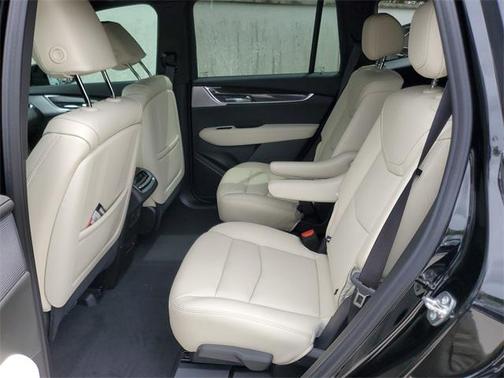 2025 Cadillac XT6 Sport AWD