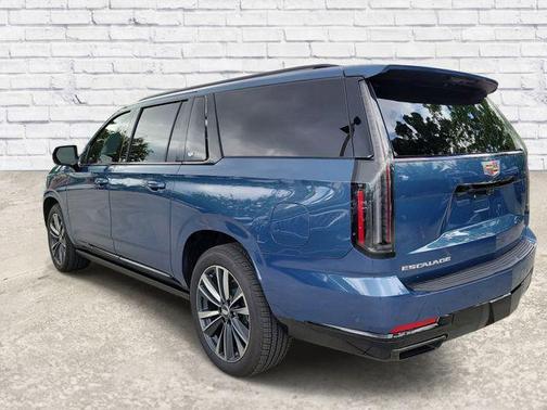 Deep Sea Metallic 2026 Cadillac Escalade ESV Sport