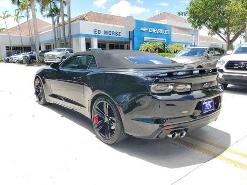 Black 2023 Chevrolet Camaro RWD Convertible LT1