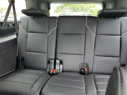 2025 Cadillac Escalade ESV Premium Luxury