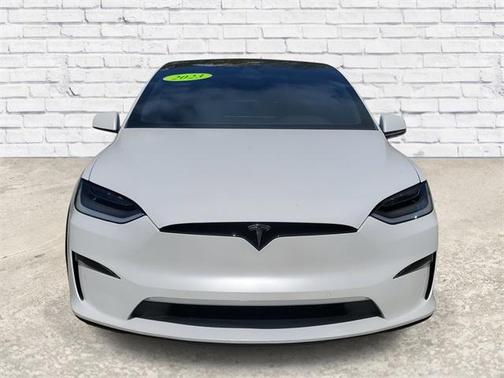 2023 Tesla Model X Standard Range