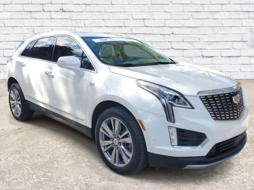 2023 Cadillac XT5 Premium Luxury