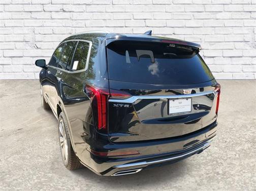 2025 Cadillac XT6 Premium Luxury FWD