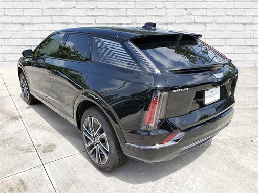 2025 Cadillac OPTIQ Sport